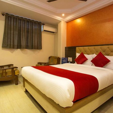 Hotel Grace Inn Мумбай Екстериор снимка